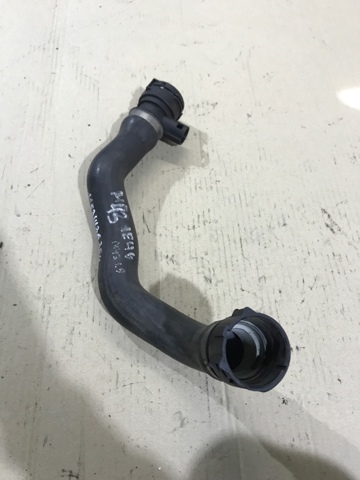 Шланг радиатора, нижний 11531436409 BMW