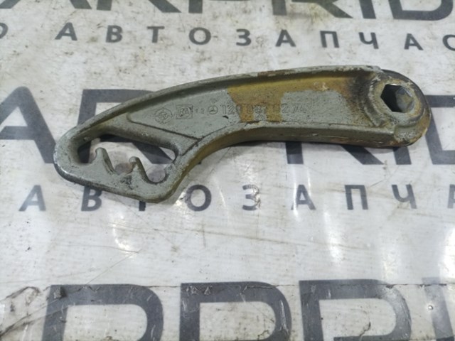 Рычаг открывания капота 1298870274 MERCEDES
