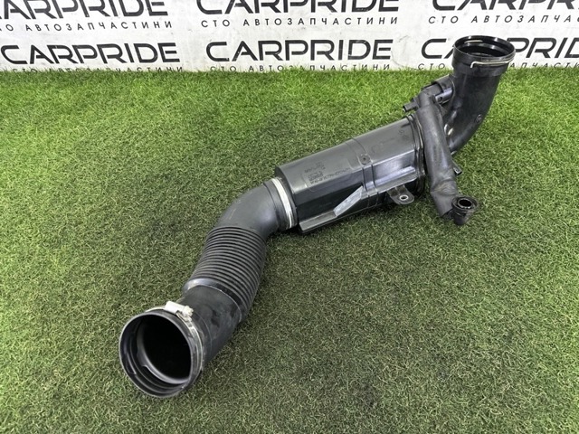 BMW 13717619268 Патрубок расходомера воздуха в наличии Ирпень