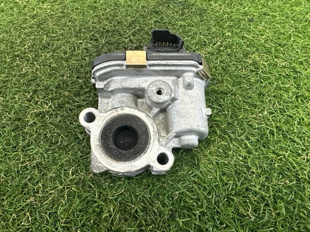 Клапан рециркуляции отработавших газов EGR 147106CA1C NISSAN
