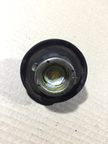 BMW 16111184718 Крышка бензобака в наличии Кривой Рог