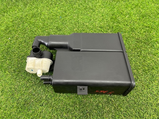 Насос диагностики течи в баке 16137193479 BMW