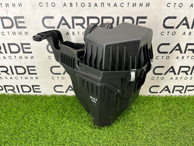  Корпус воздушного фильтра 165006RC1B NISSAN