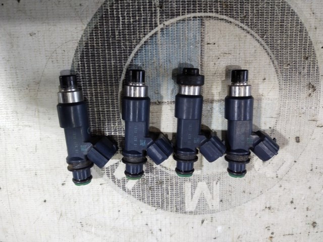 Форсунка дизельная в сборе 16611AA820 SUBARU