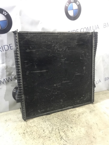 Радиатор водяной 17101439103 BMW