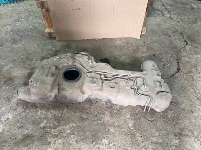 Танк топливный 172021KA0A NISSAN