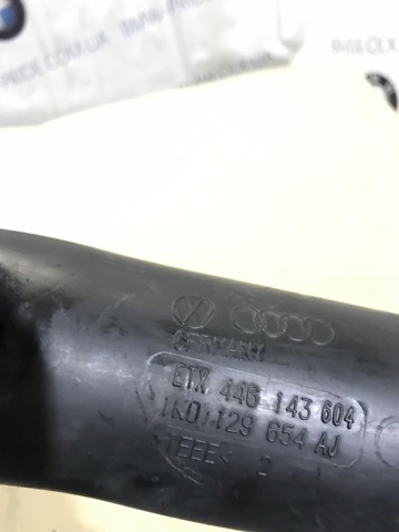 1K0129654AJ VAG Патрубок воздушный, вход в турбину (наддув) купить в Винница