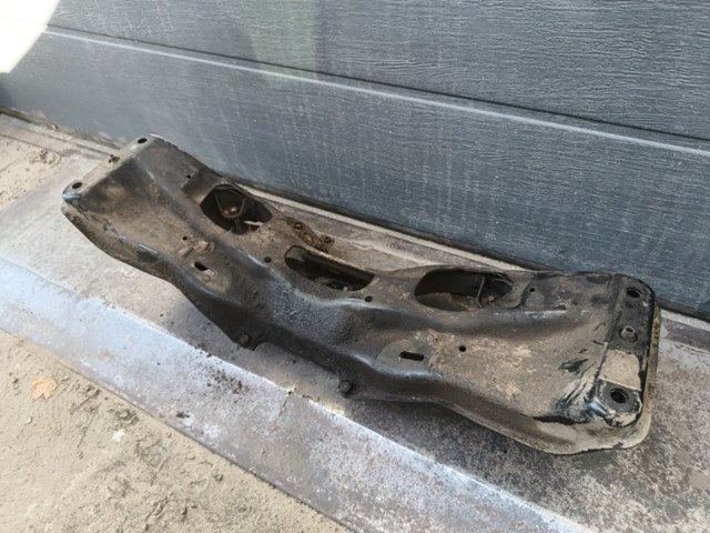 20101AG050 SUBARU Подрамник передний купить в Житомир