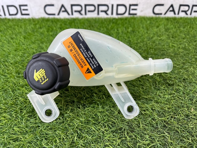 Бачок расширительный 217106RC5A NISSAN