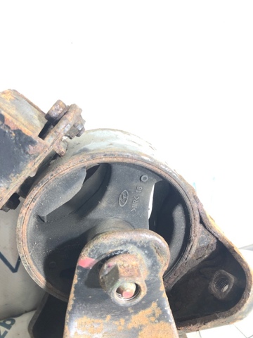 HYUNDAI 219102B200 Передняя опора двигателя в наличии Ужгород