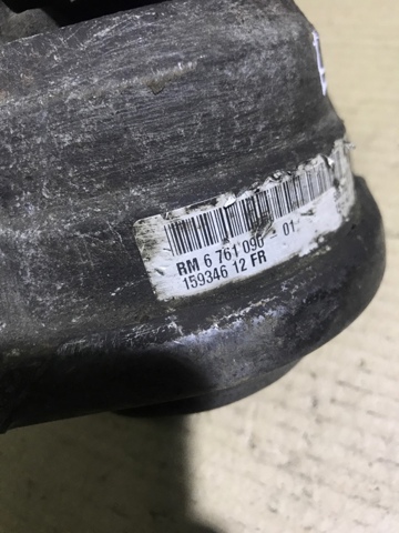 22116761090 BMW Подушка (опора) двигателя правая купить в Ирпень