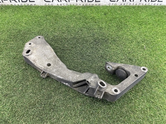 BMW 22116769281 Балка крепления коробки передач в наличии Тернополь