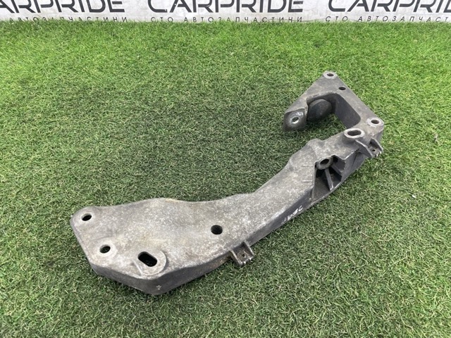 22116769281 BMW Балка крепления коробки передач купить в Винница