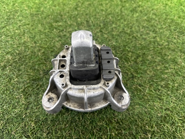 BMW 22117935149 Левая/правая опора двигателя в наличии Харьков