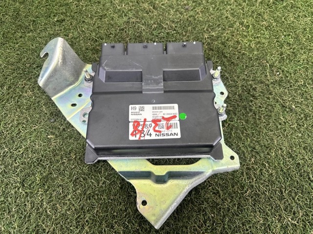 Модуль управления двигателем 237036RA1A NISSAN