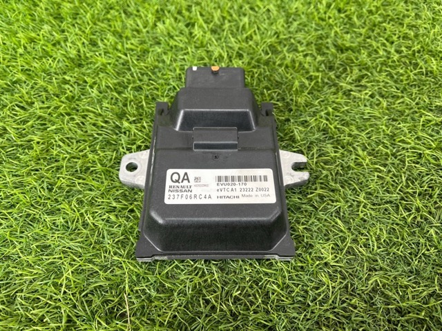Регулятор фаз газораспределения 237F06RC4A NISSAN