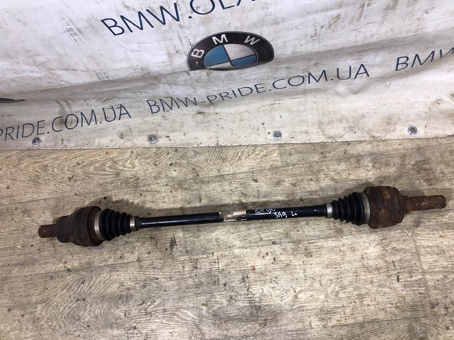 Привод правый 30735565 VOLVO