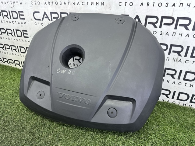 31368217 VOLVO Крышка двигателя купить в Украина