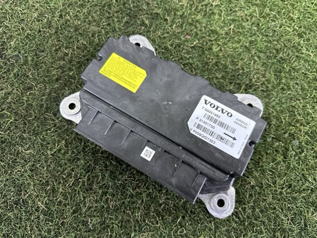 31451730 VOLVO Модуль-процессор управления подушкой безопасности (ЭБУ AIRBAG) купить в Павлоград