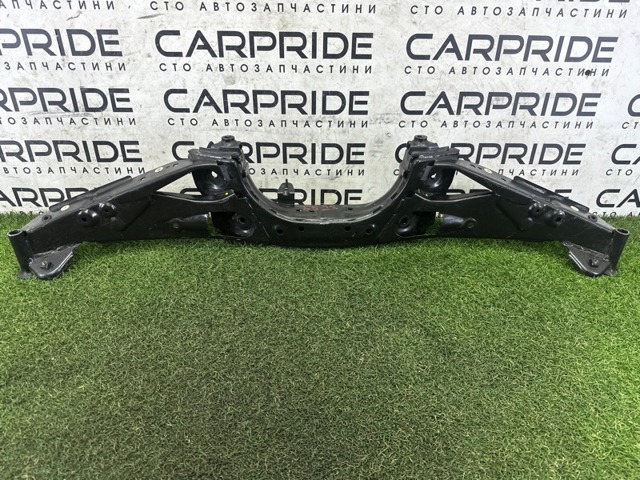 Балка задняя 33306851560 BMW