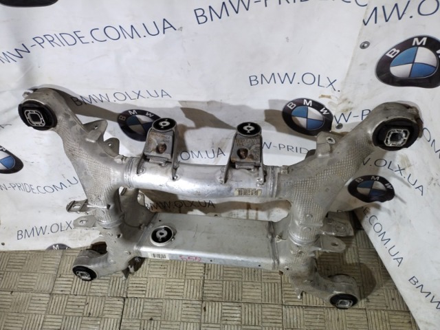 BMW 33316799103 Подрамник задний в наличии Днепр
