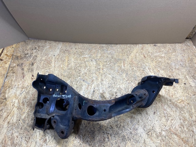 33326769025 BMW Рычаг (тяга) задней подвески продольный нижний левый купить в Сумы