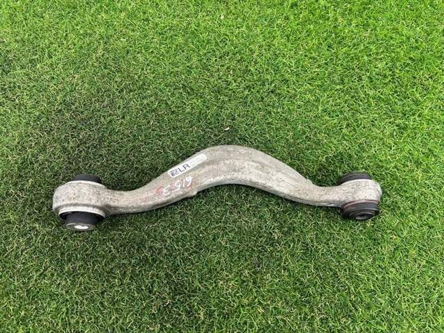 Верхний рычаг задней подвески правый 33326870536 BMW