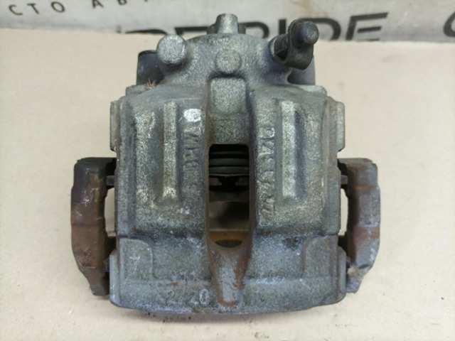 Скоба переднего суппорта 34216768696 BMW