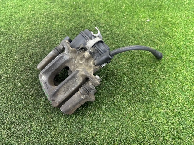 34216791019 BMW Скоба тормозного суппорта заднего купить в Черновцы