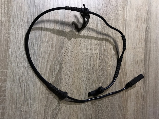 Датчик ABS передний 34526784902 BMW