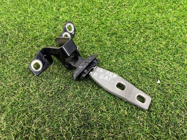 Петля багажника 41627463365 BMW