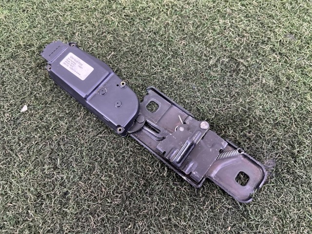 4F9827383E Актуатор замка багажника купить Сумы