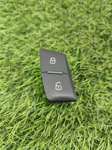Кнопка центрального замка 4G2962108 VAG