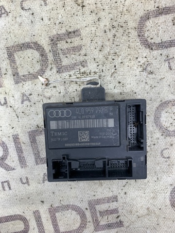 4L0959792B Блок комфорта передней двери купить Черкассы