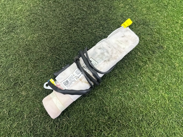 4M0880242J VAG Подушка безопасности (AIRBAG) спинки сиденья правого купить в Одесса