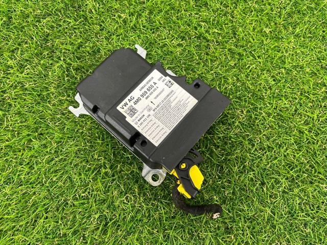 VAG 4M0959655A Модуль-процессор управления подушкой безопасности (ЭБУ AIRBAG) в наличии Чернигов