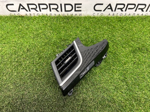 VAG 4M1820901AK6PS Решетка вентиляции салона на "торпедо" левая в наличии Запорожье