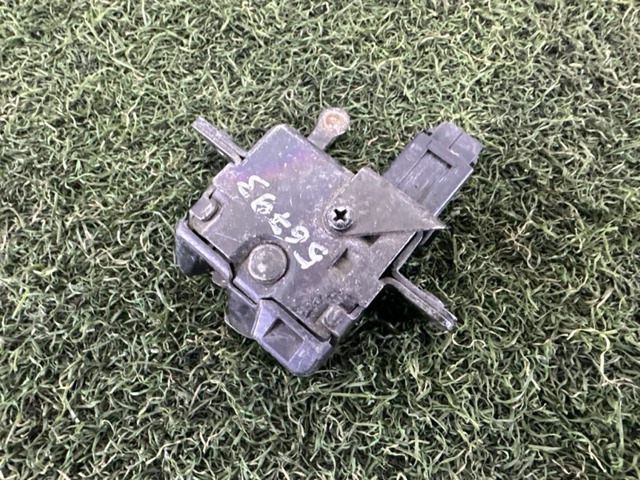 51241944690 BMW Замок багажника купить в Николаев
