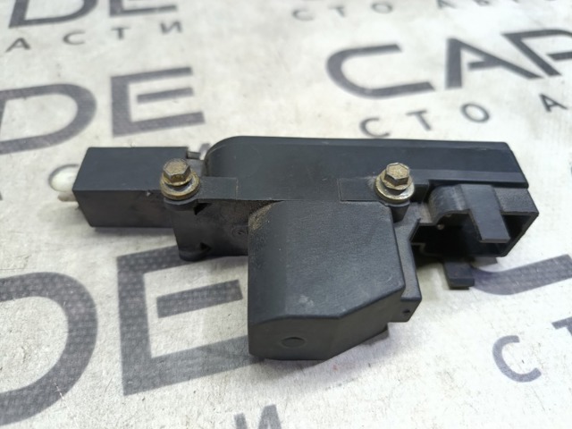 51268350182 BMW Мотор-привод открытия лючка бака купить в Павлоград