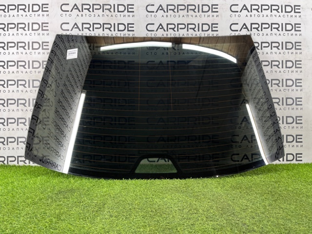 Окно заднее 51318172414 BMW