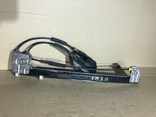 Стеклоподъемник задней левой двери 51348159833 BMW