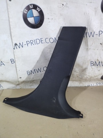 Обшивка стойки кузова внутренняя, средняя нижняя правая 51437288220 BMW