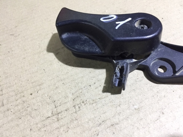51437326365 BMW Кронштейн ручки открывания капота купить в Ирпень