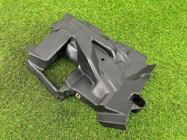 51757185169 BMW Шумоизоляция капота купить в Чернигов