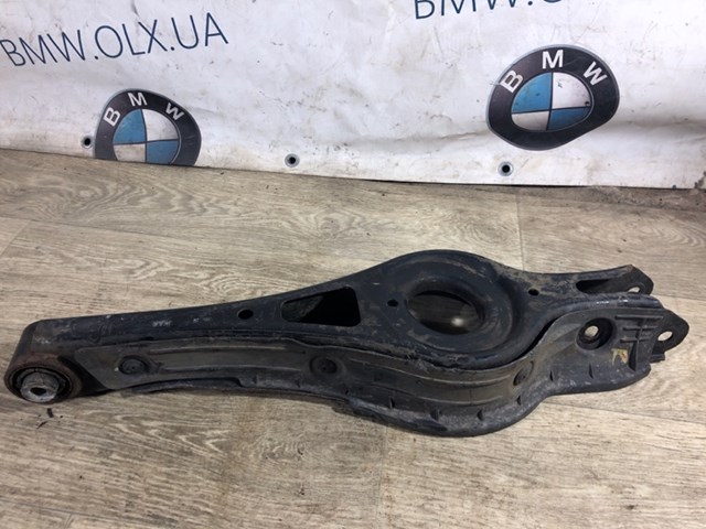 Рычаг задней подвески нижний, правый 55220C2100 HYUNDAI