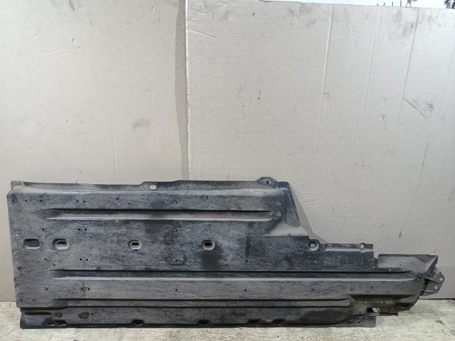 Защита днища, левая 56411AG053 SUBARU
