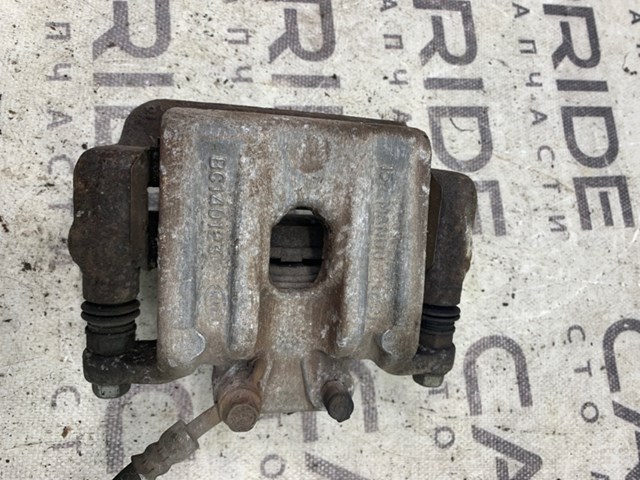HYUNDAI 582100W000 Суппорт задний левый в наличии Черкассы