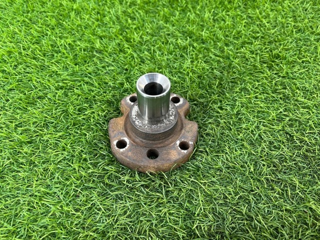 Кулаки поворотные задней подвески 5C0501117B VAG