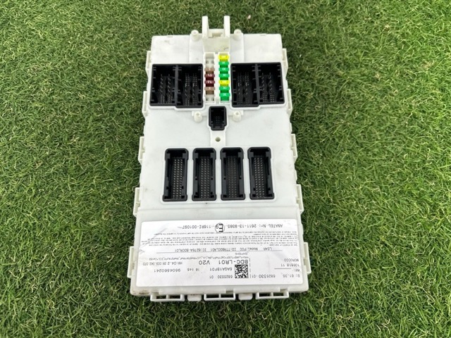 61358736963 BMW купить в Черновцы