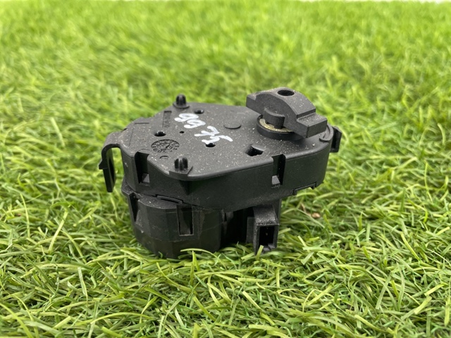 64116930300 BMW купить в Кривой Рог